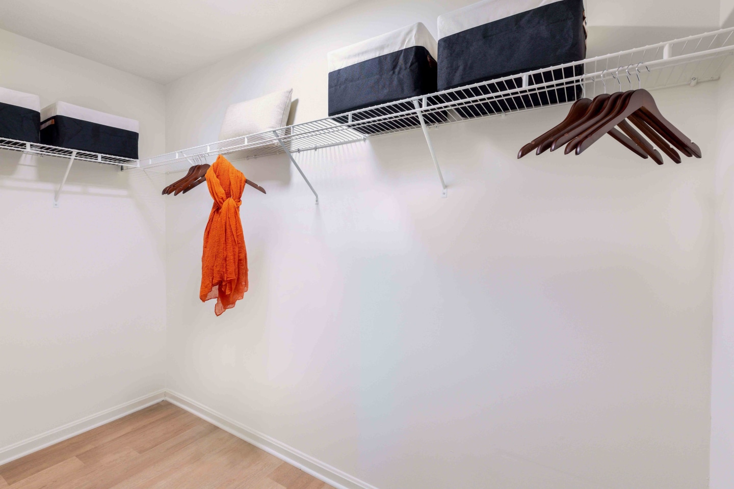 Plainview Apartments Image 13