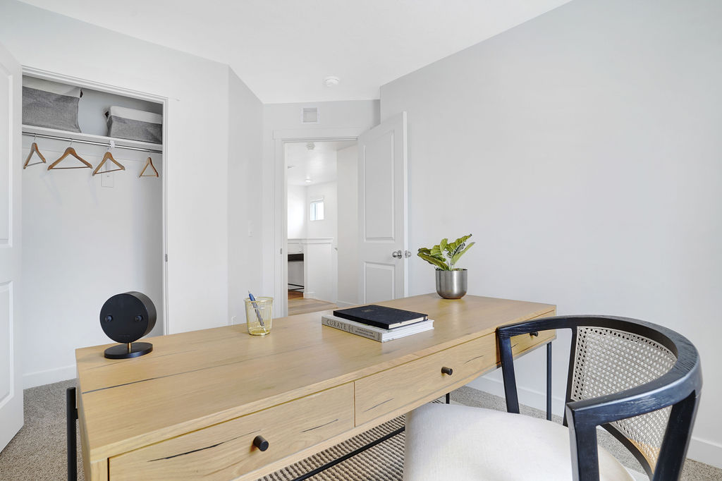 Little Valley Townhomes Image 19