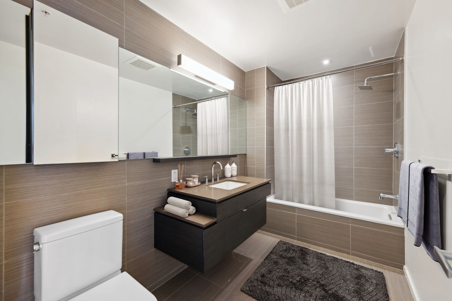 Central Place Image 73