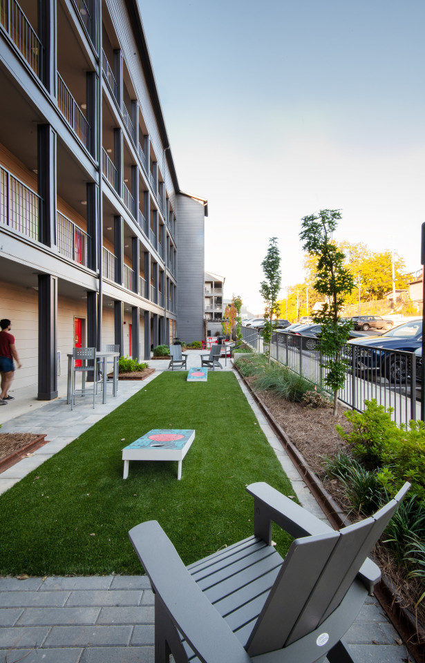 Axel Row Apartments Image 26