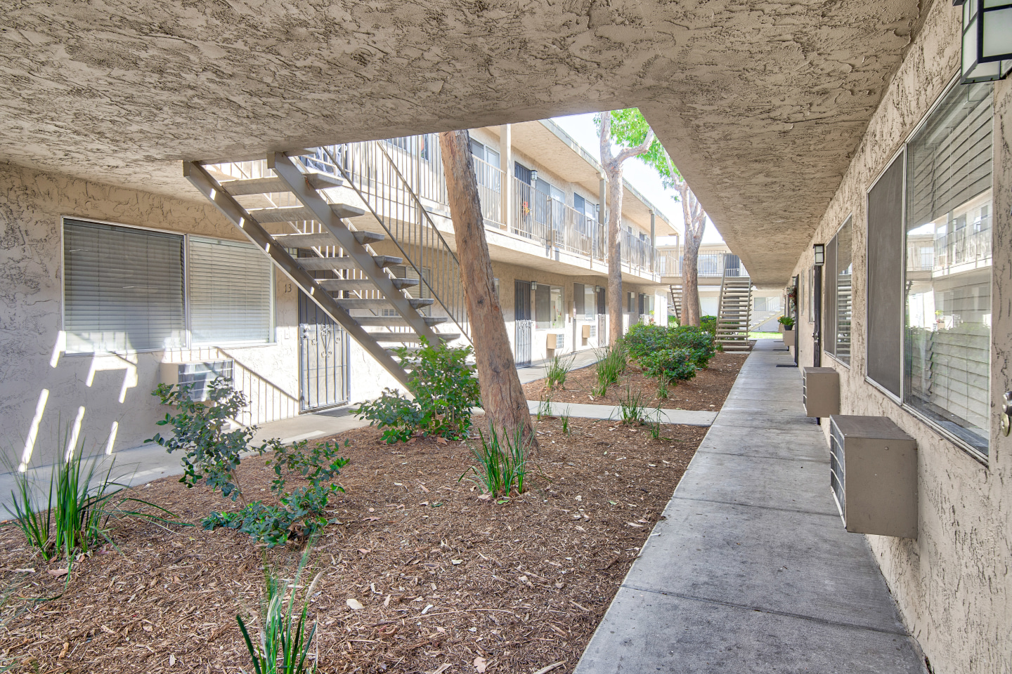 Monterey Apartments Image 22