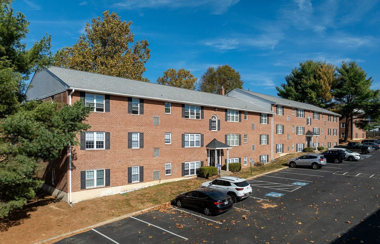 Willowbrook Image 18