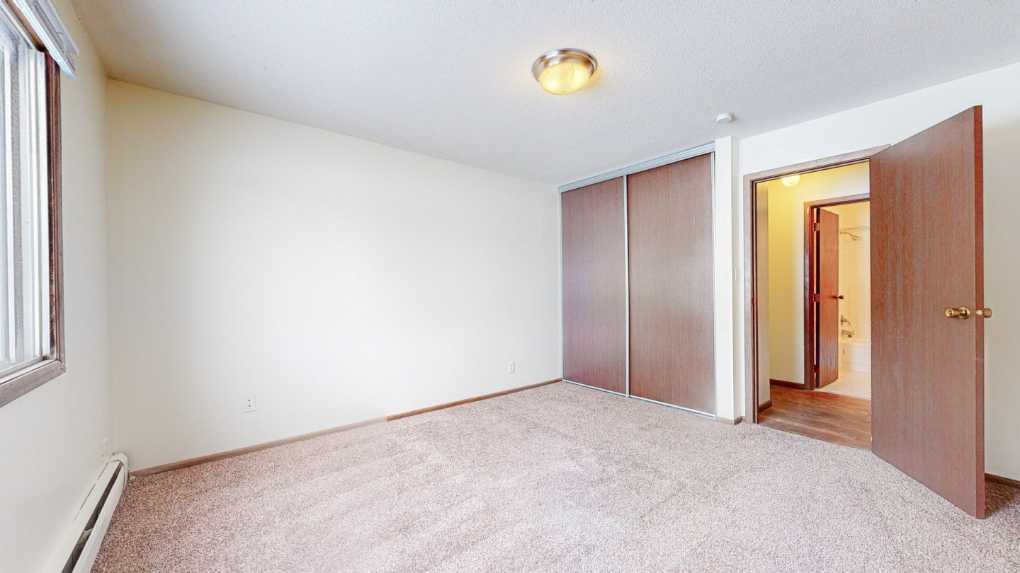 Brooklyn Crossing Image 18