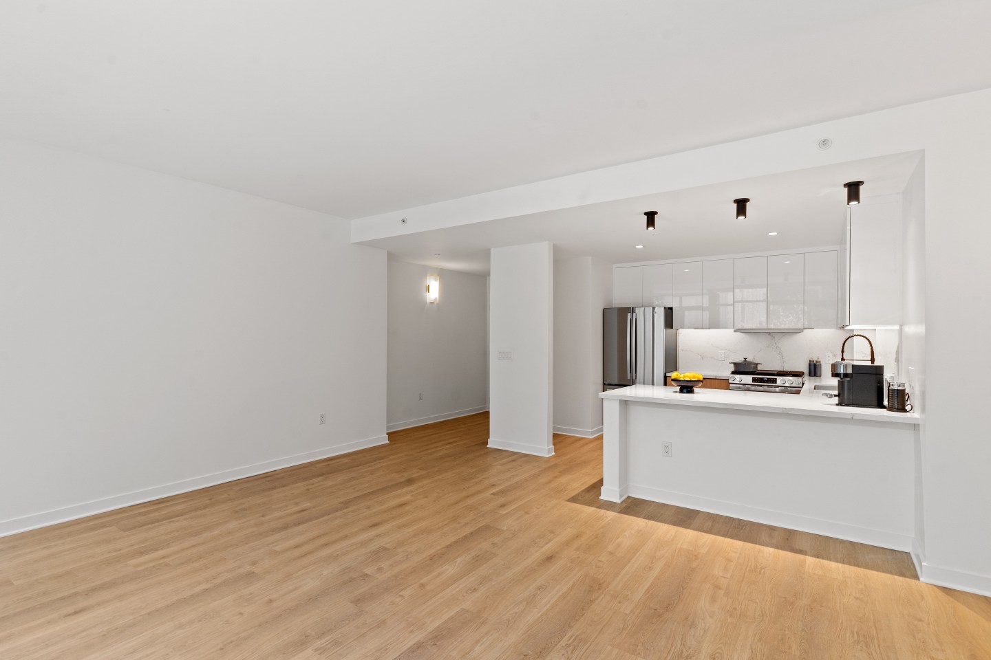 333 Fremont Image 13