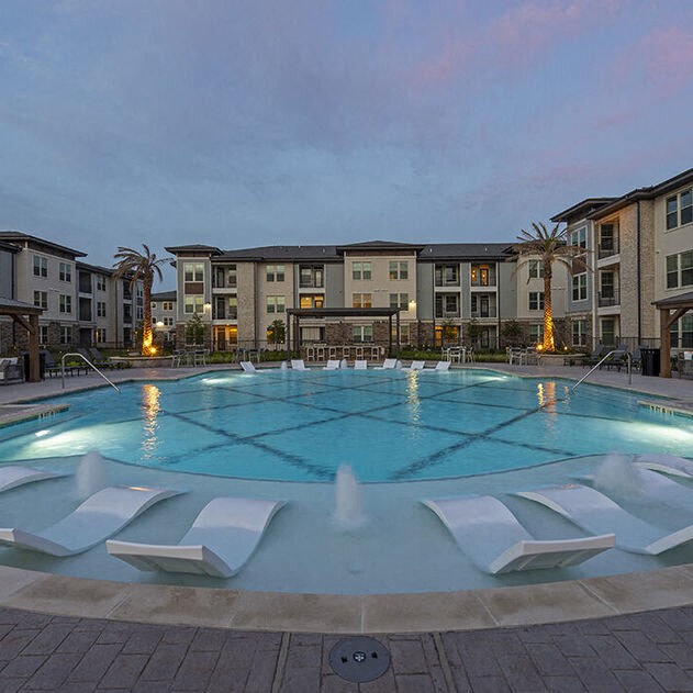 Lakecrest Apartments Image 38
