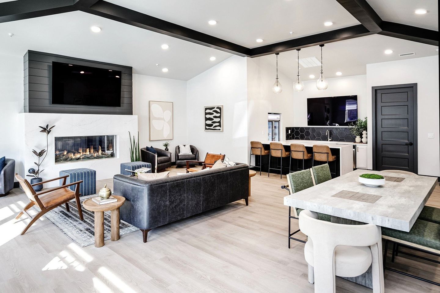 148th Place Apartments Image 33