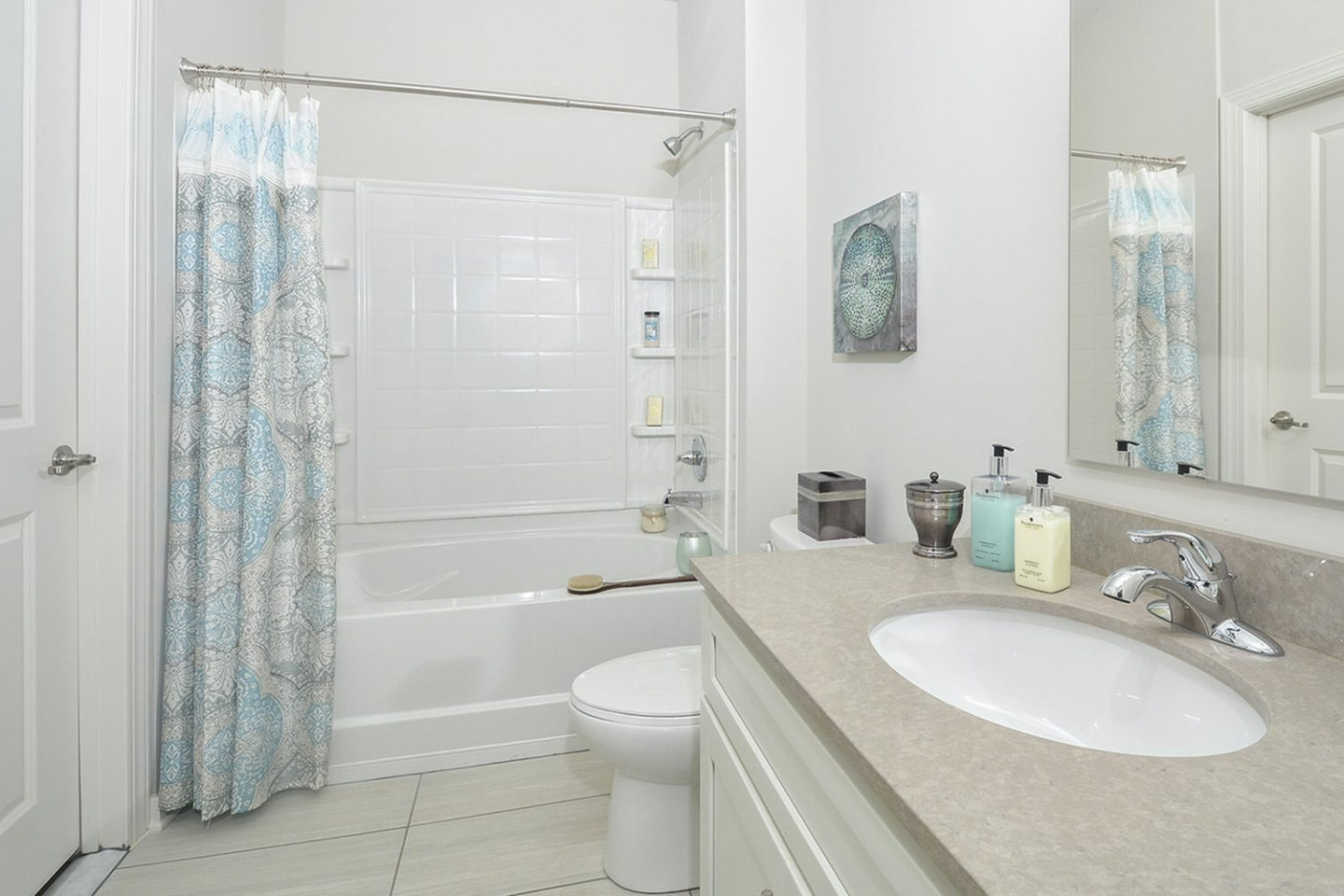 Westside Apartments and Shopping Image 27