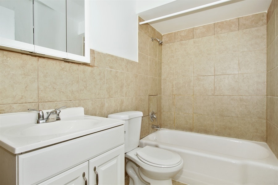 8806 S Cottage Grove Ave Image 5