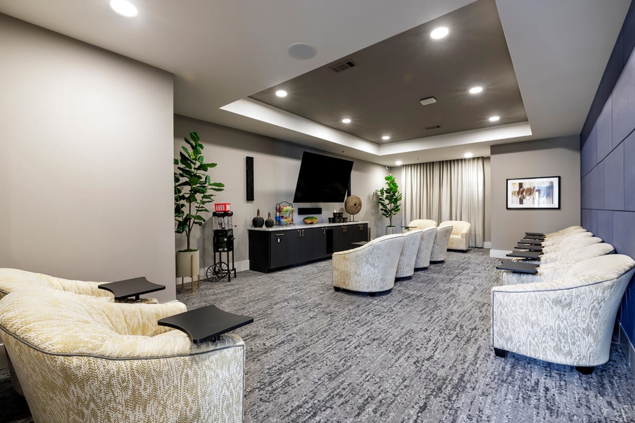 Overture River District - 55+ Apartment Homes Image 55
