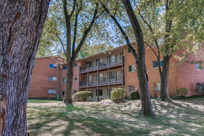 Layton Hall Apartments Image 8