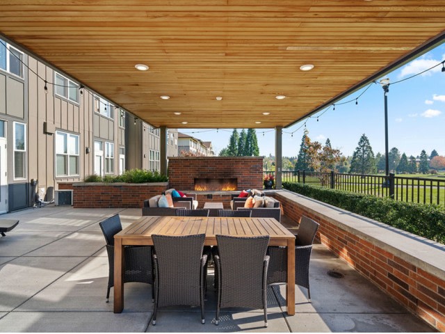 Parkside Lofts Image 17