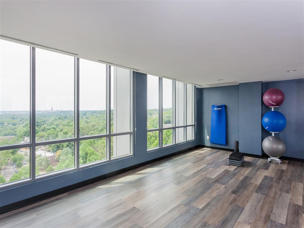 DelRay Tower Image 25