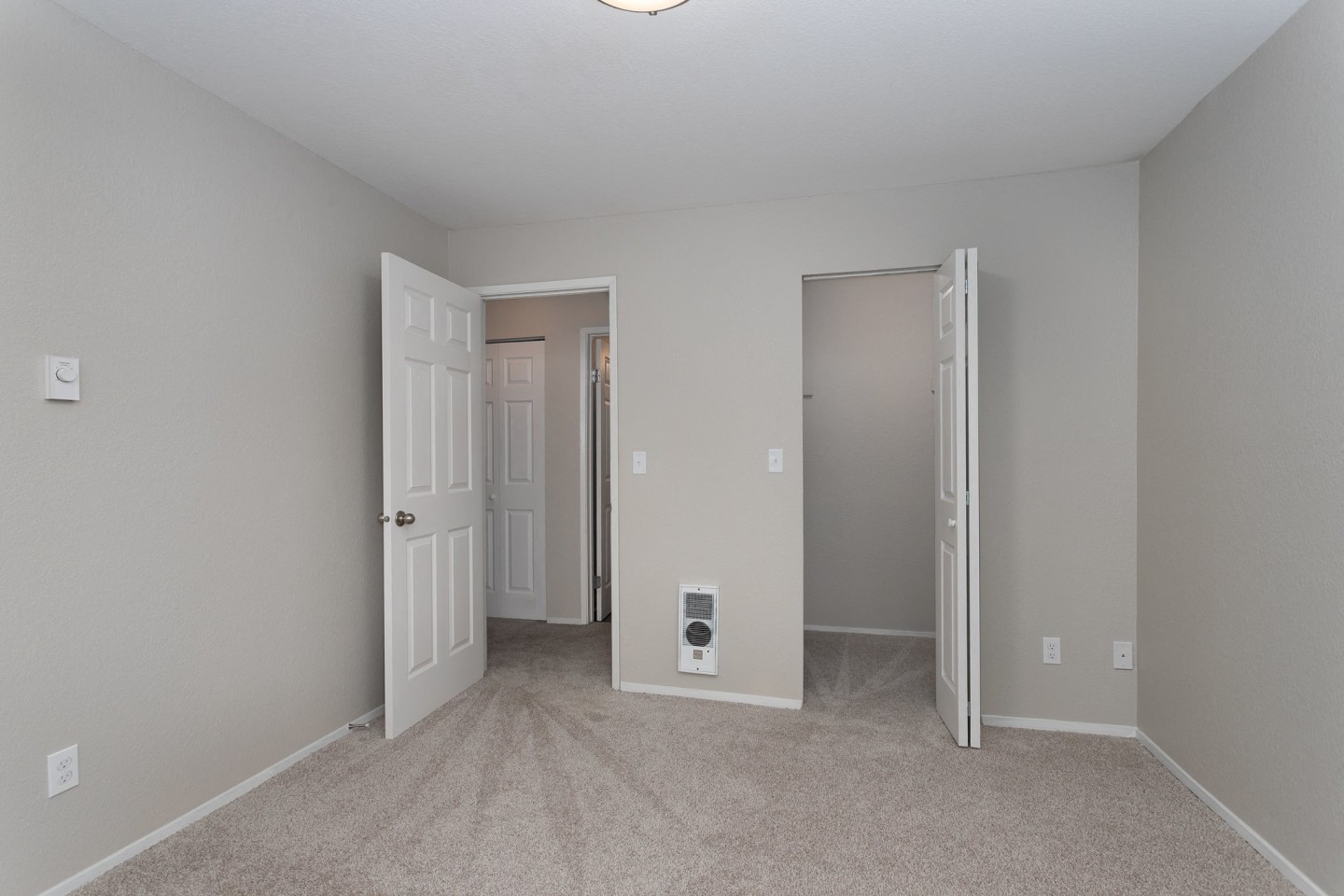 Bayview Apartments Image 16