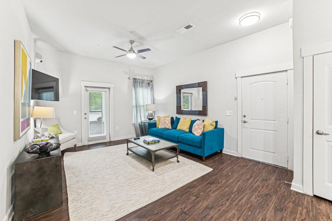 Proximity Residences Image 17
