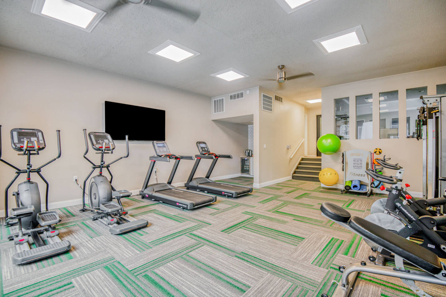 Lakeridge Heights Image 19