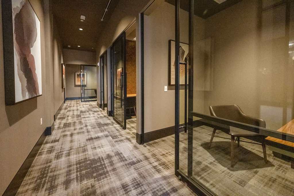 Madison West Elm Image 8