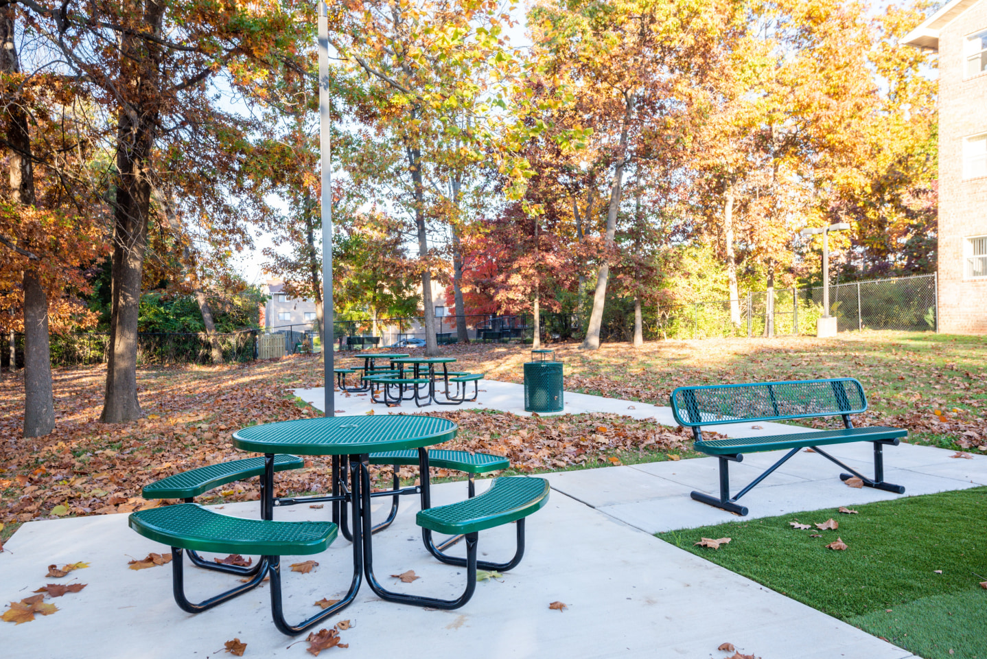 Cavalier Court Image 16