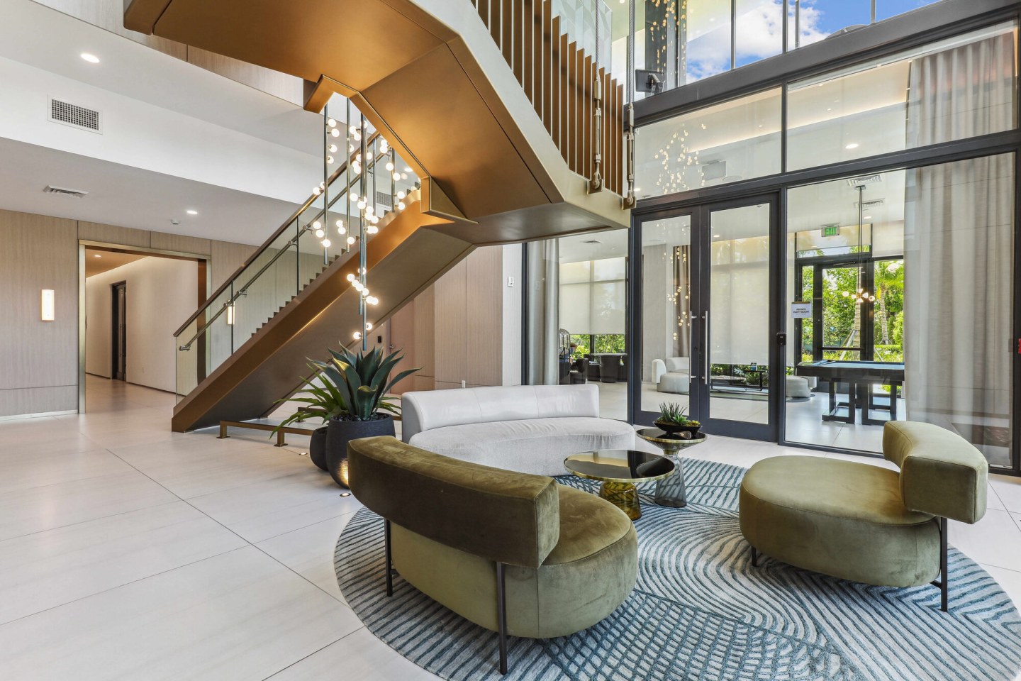 Slate Hallandale Beach Image 33