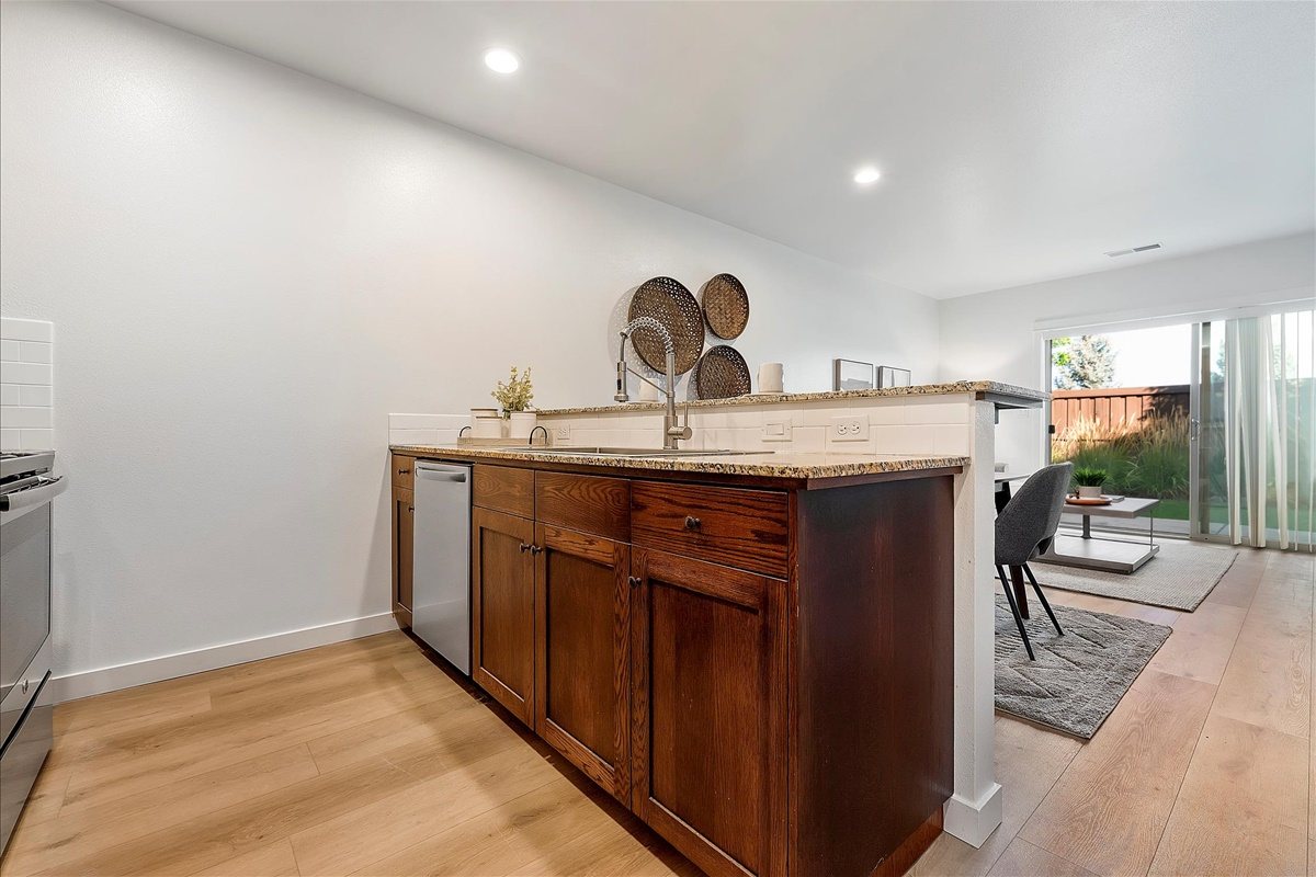 Linder Springs Townhomes Image 7
