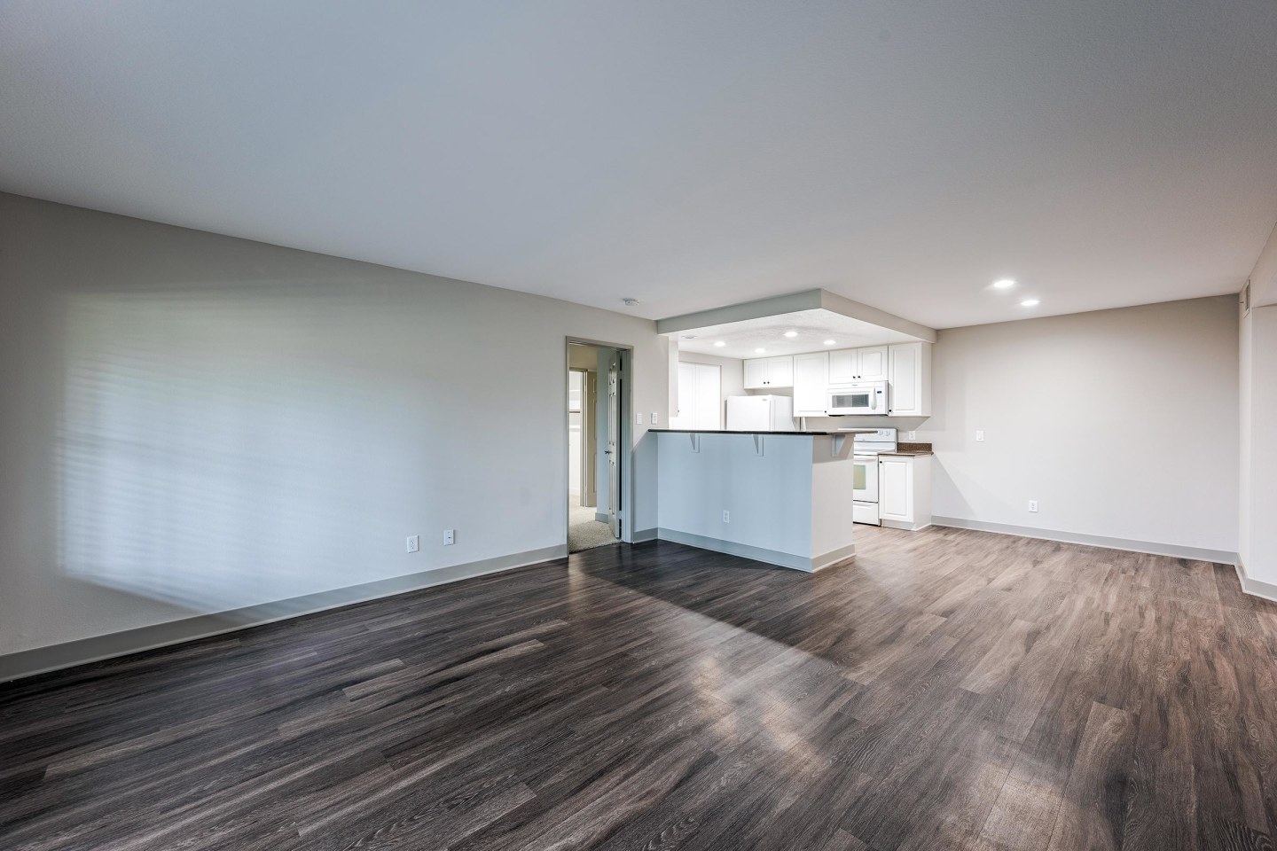 Sycamore Canyon Apartments Image 32