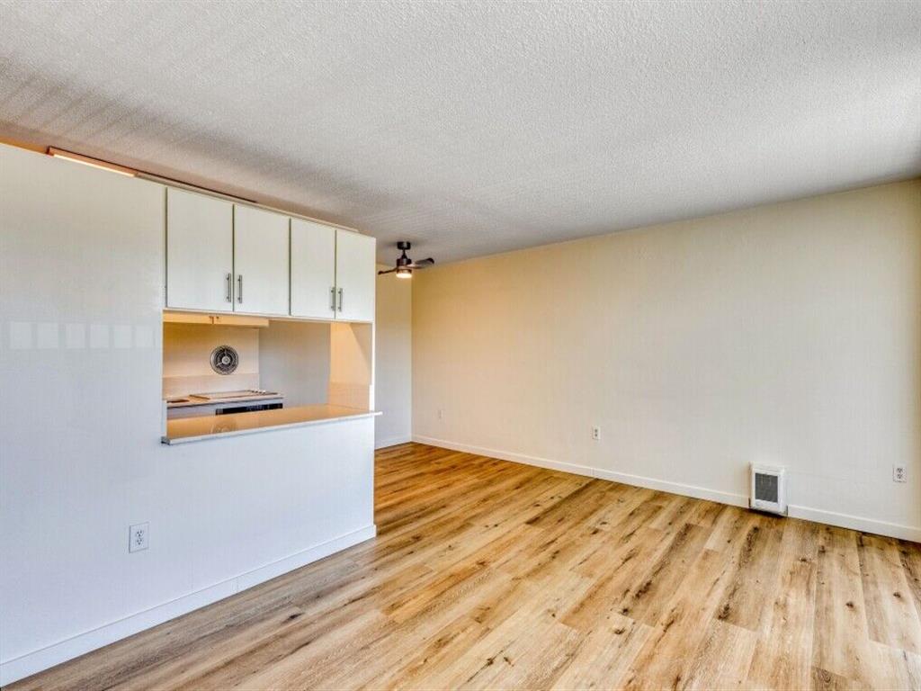 The Irvington Apartments Image 20