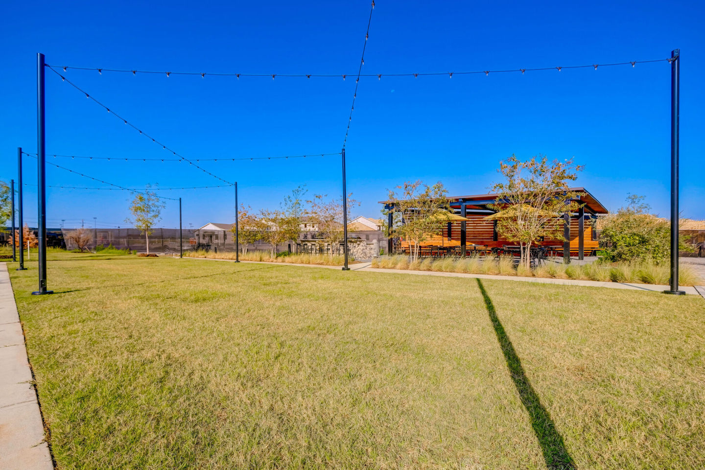 BB Living Light Farms Image 45