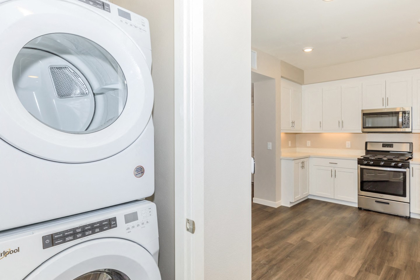 Los Alamitos Luxury Apartments Image 44