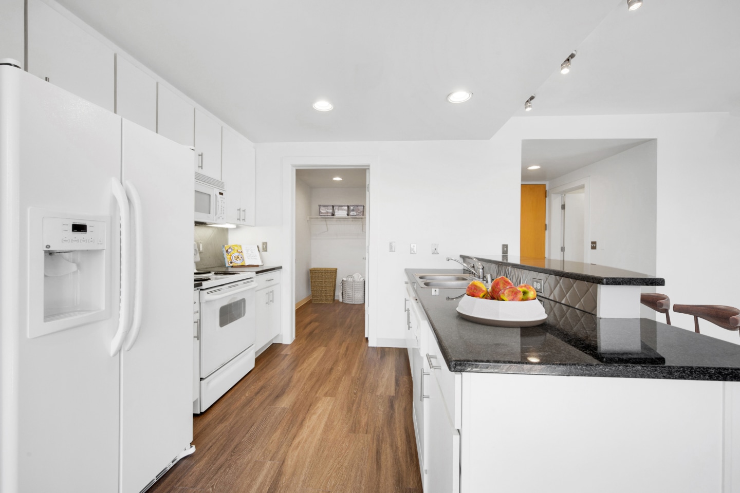 Crescent Flats Image 28
