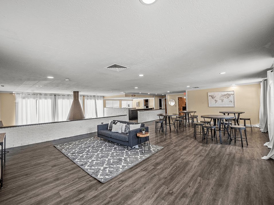 Cedarwood Village Image 13