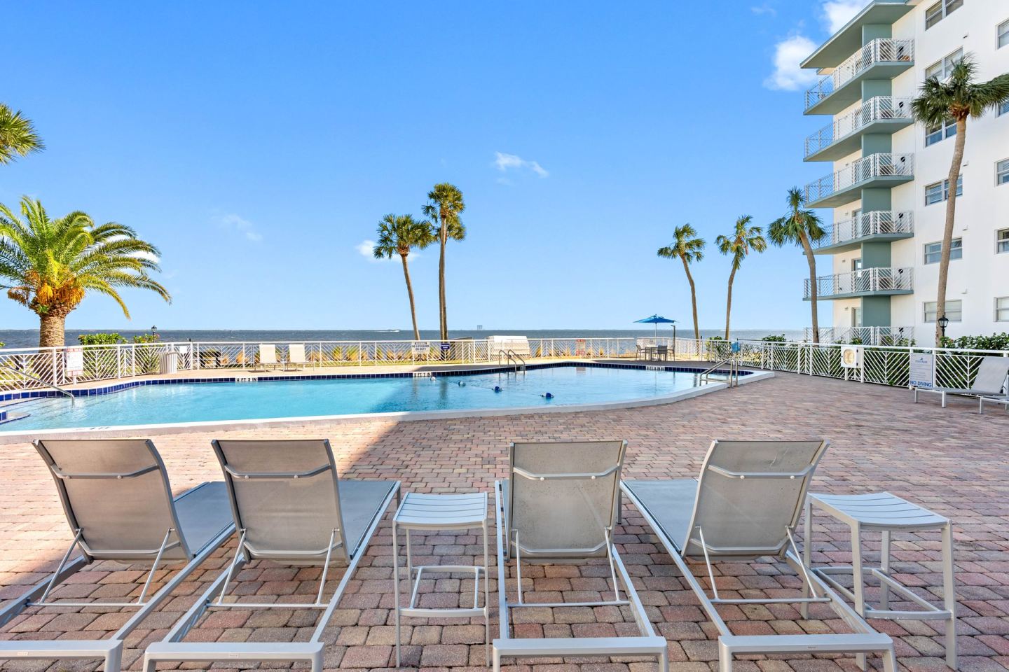 Dream Space Coast Image 22