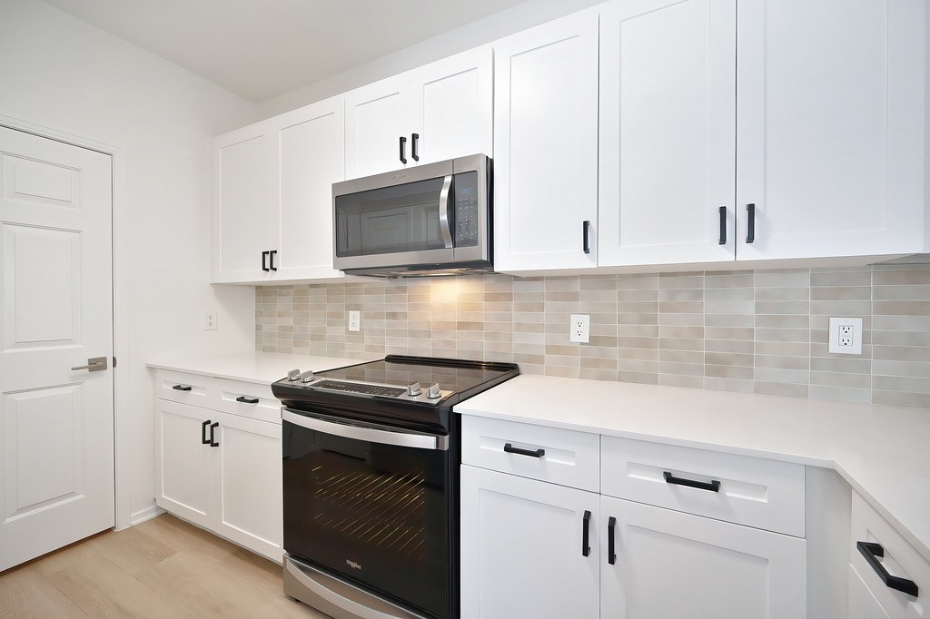 Eagle Glen Image 20