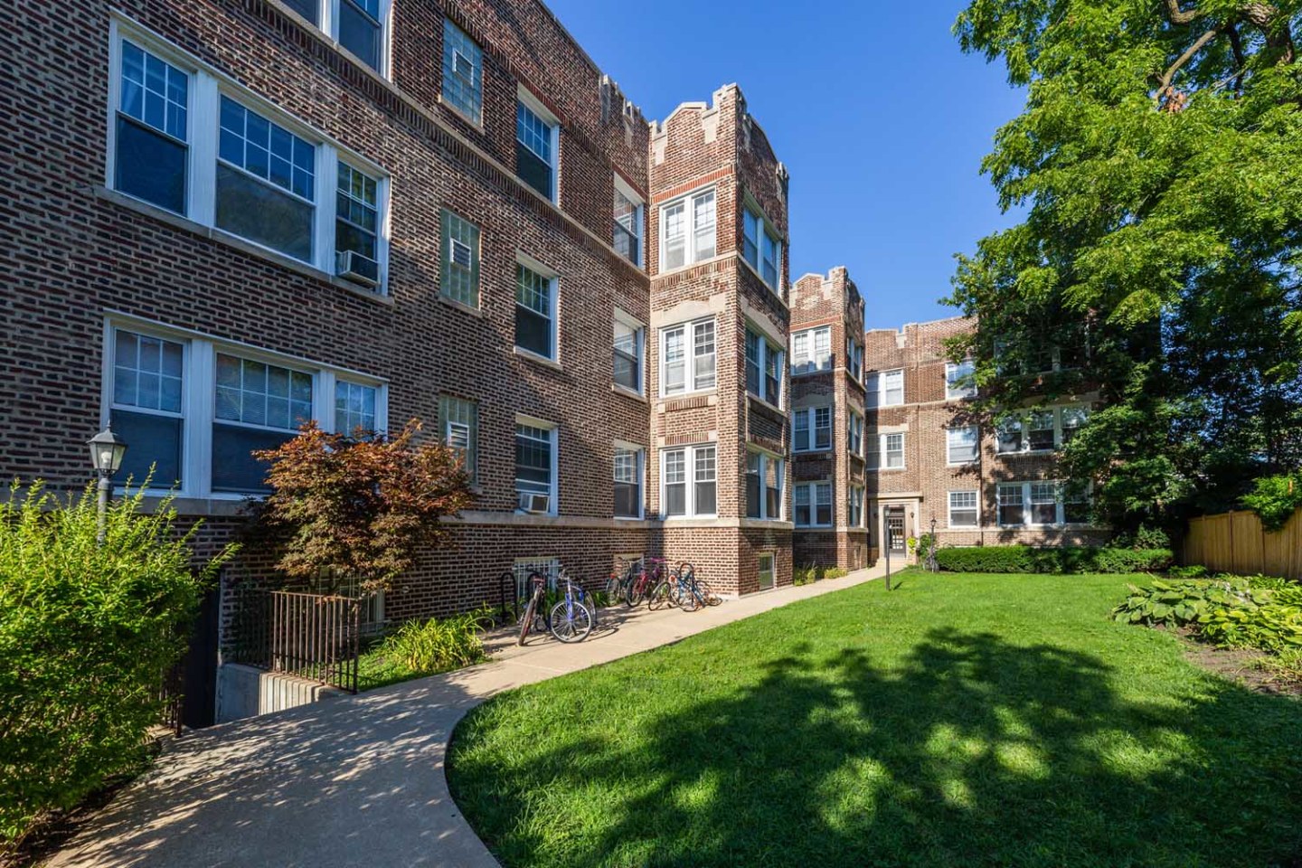 5715-5725 S. Kimbark Avenue Image 3
