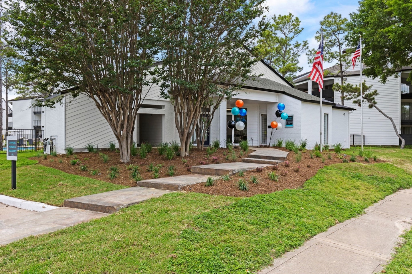 LXMI Westchase West Image 3