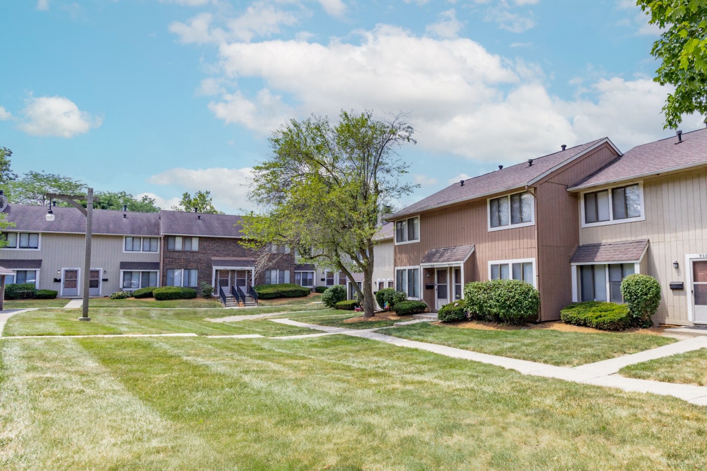 Woodbridge Apartments in Castleton IN Image 13