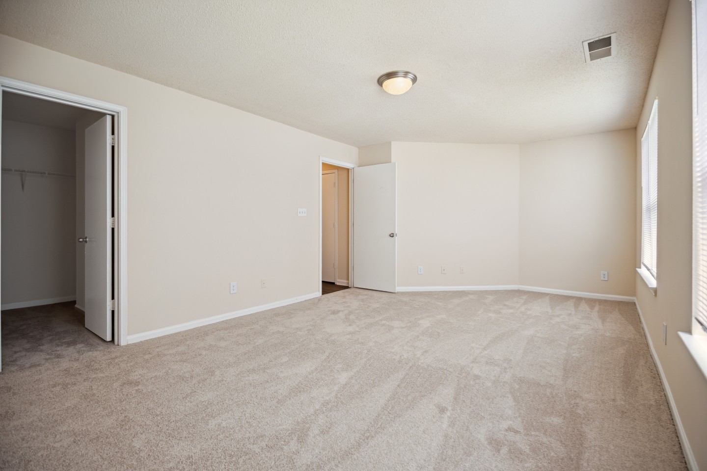 Northridge Crossings Image 15