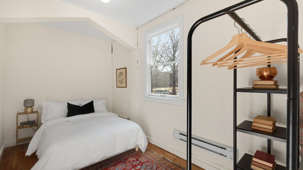 Hubbard Apartment Image 7
