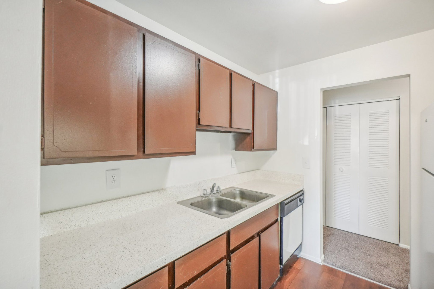 Riverstone Apartments Image 4