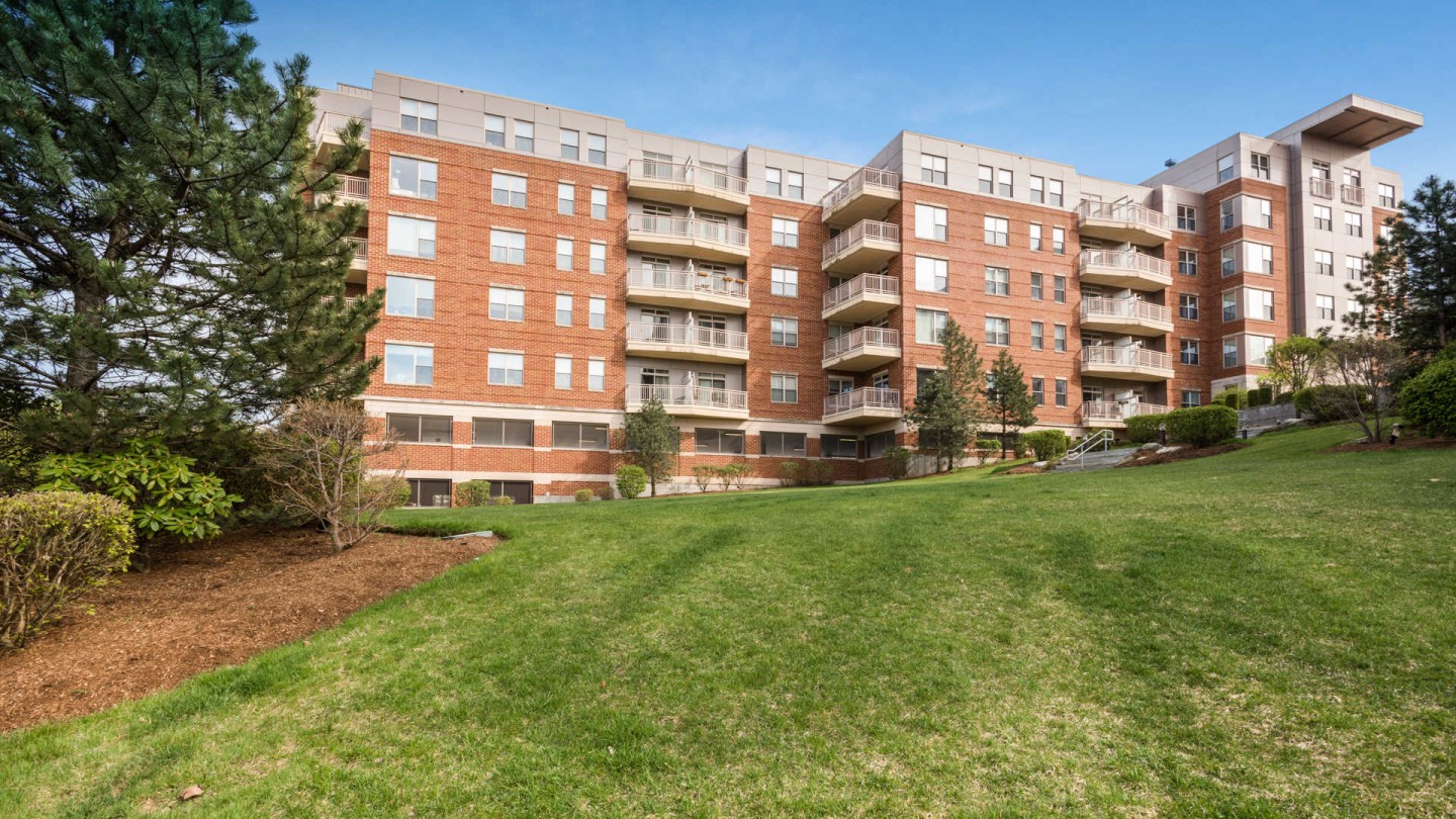 Longview Place Image 10