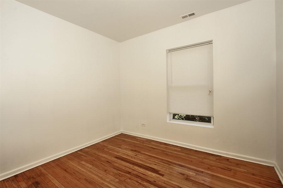 5718 S Wabash Image 17