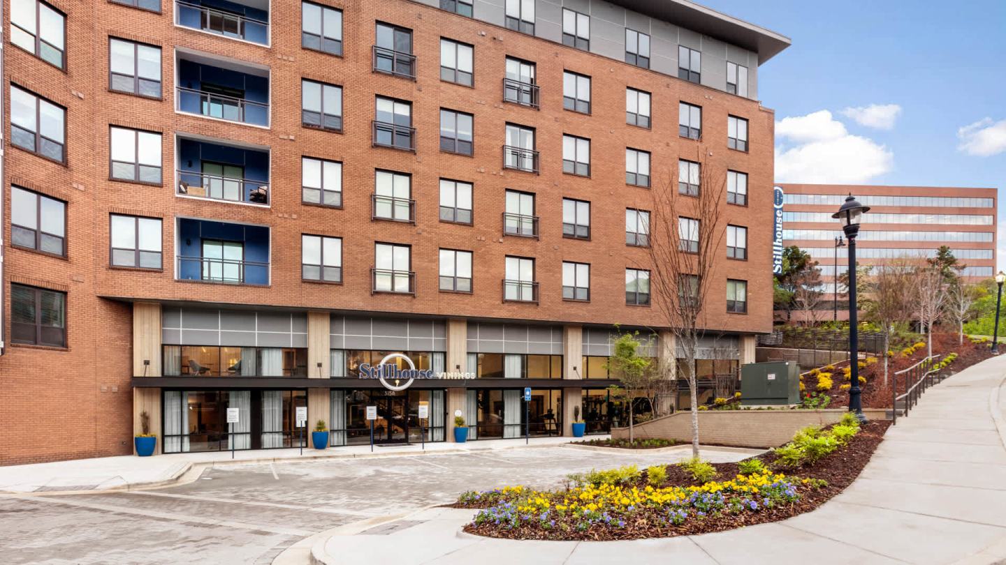 Stillhouse Vinings Apartments Image 7