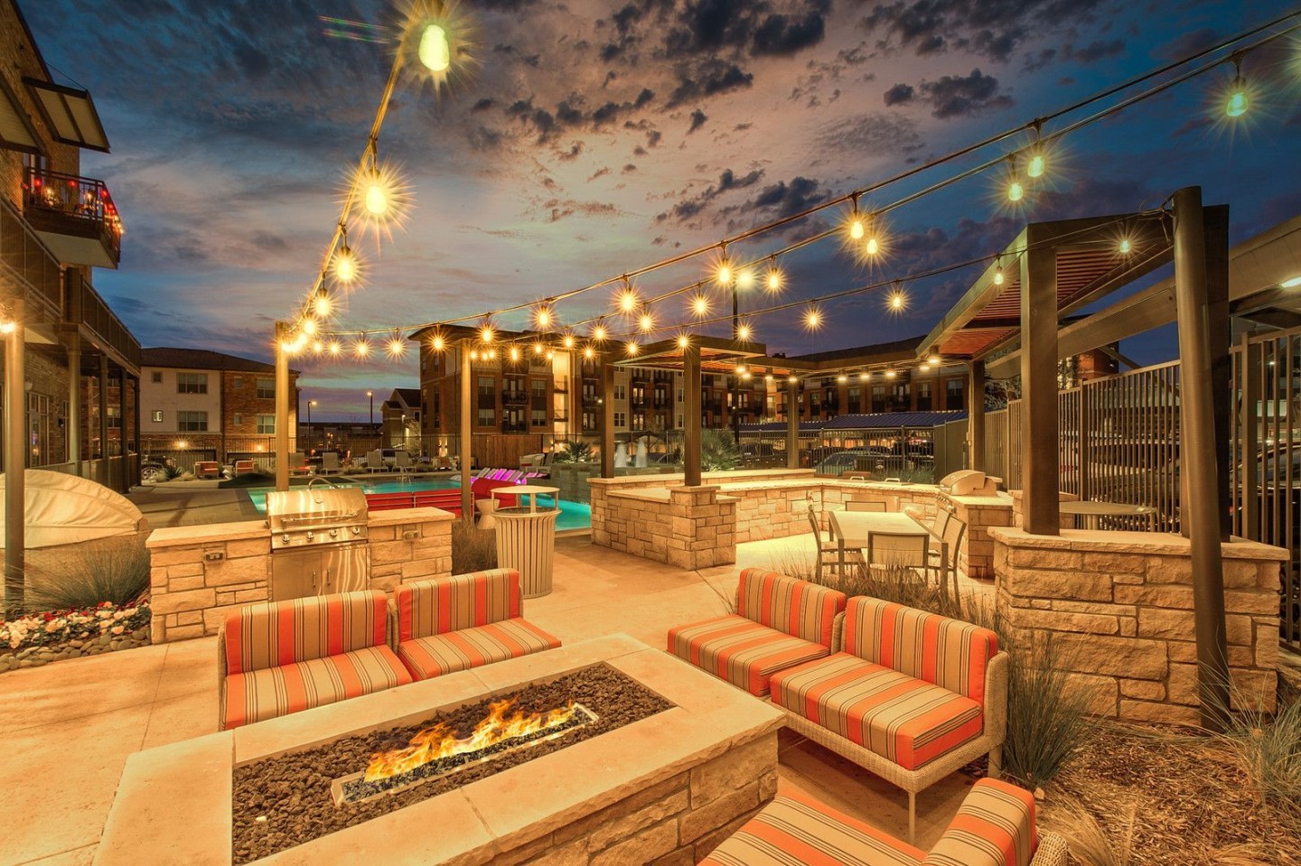 Eastbank River Walk Townhomes & Apartments Image 32