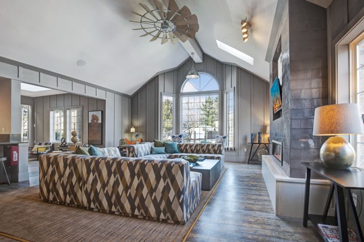 Beaumont Grand Apartment Homes Image 34