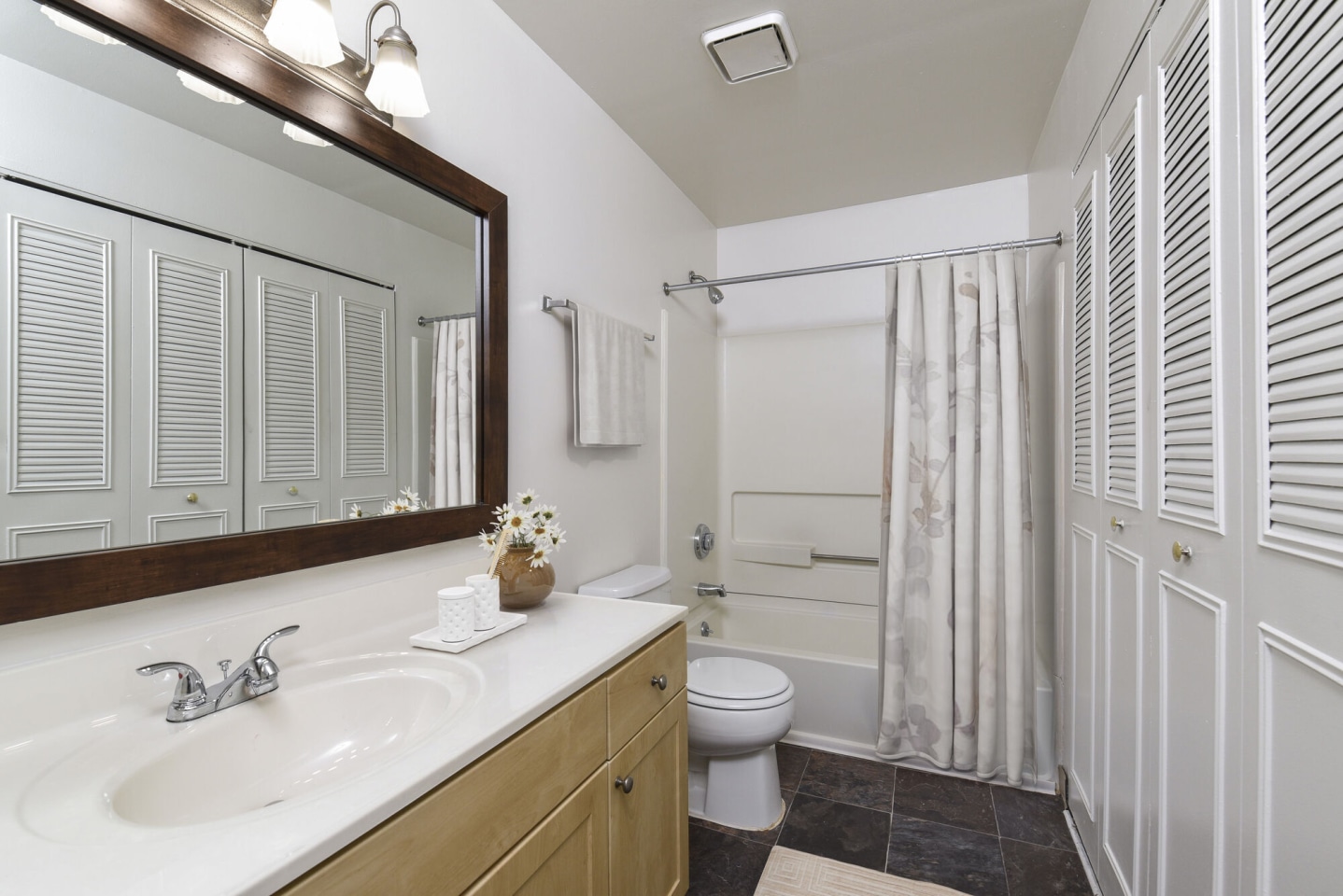 Iron Ridge Image 46