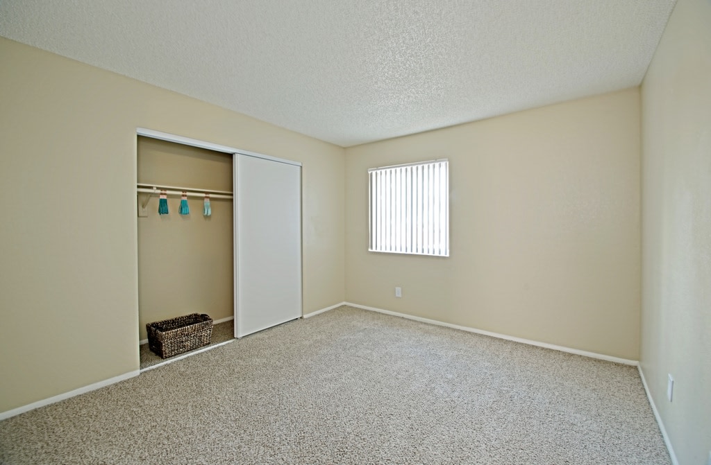 Vista Village Image 3
