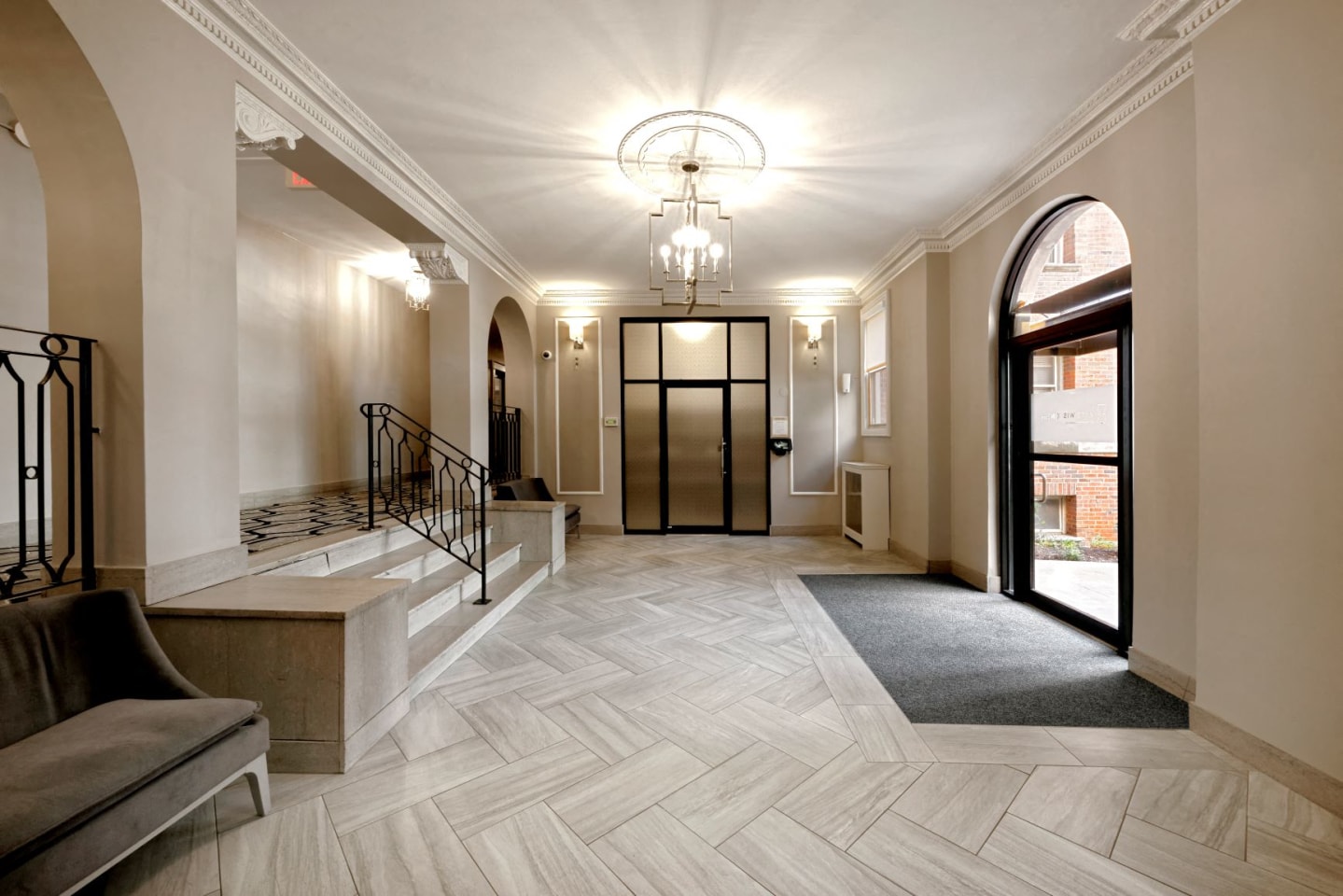 4115 Wisconsin Image 12