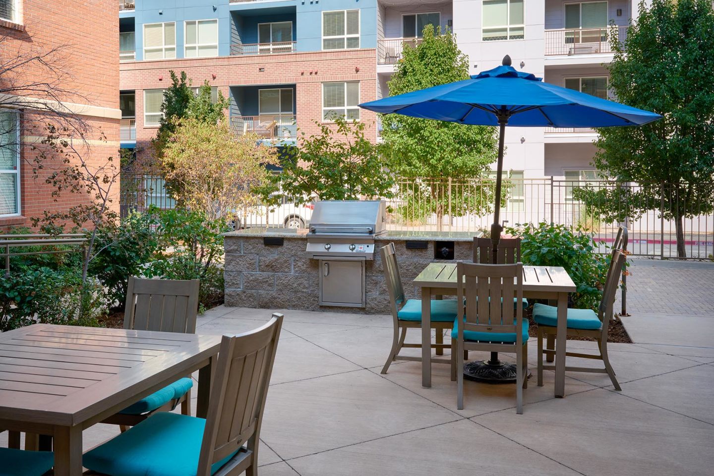 Helios Apartments Image 24