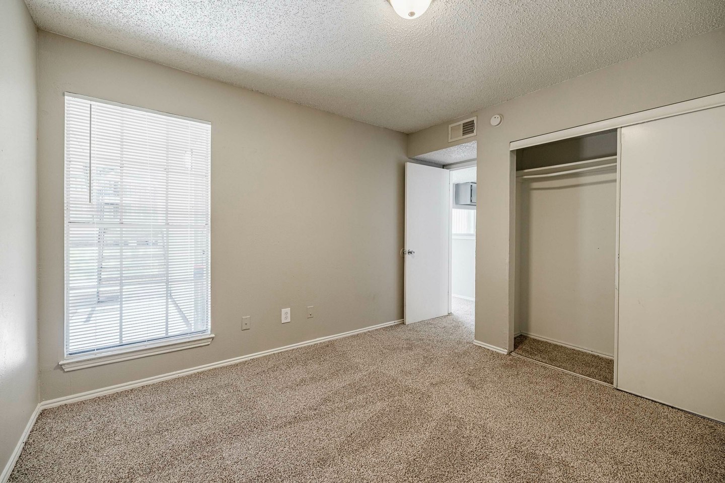 Pacifica Apartment Homes Image 29