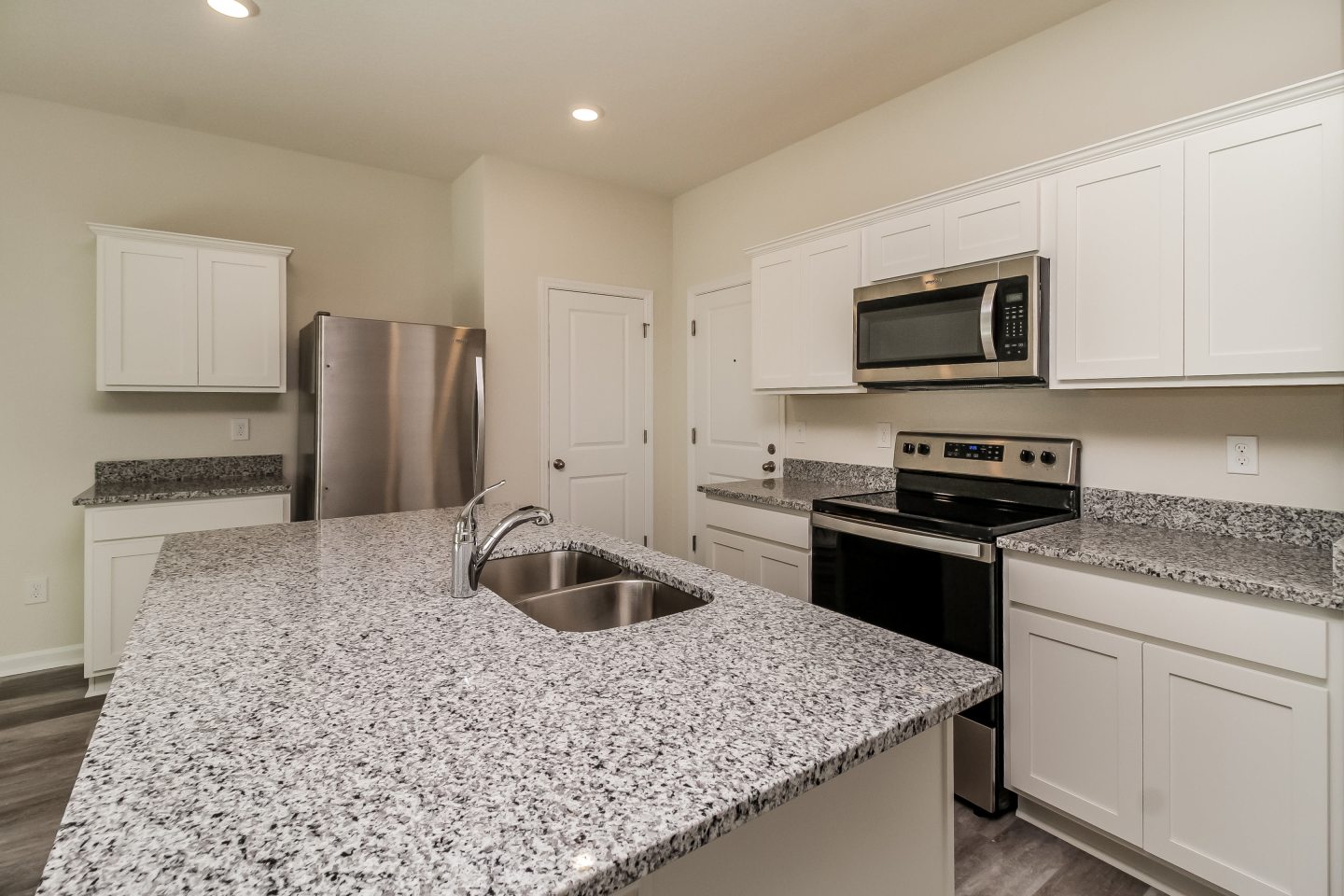 Lincoln Oaks Image 26