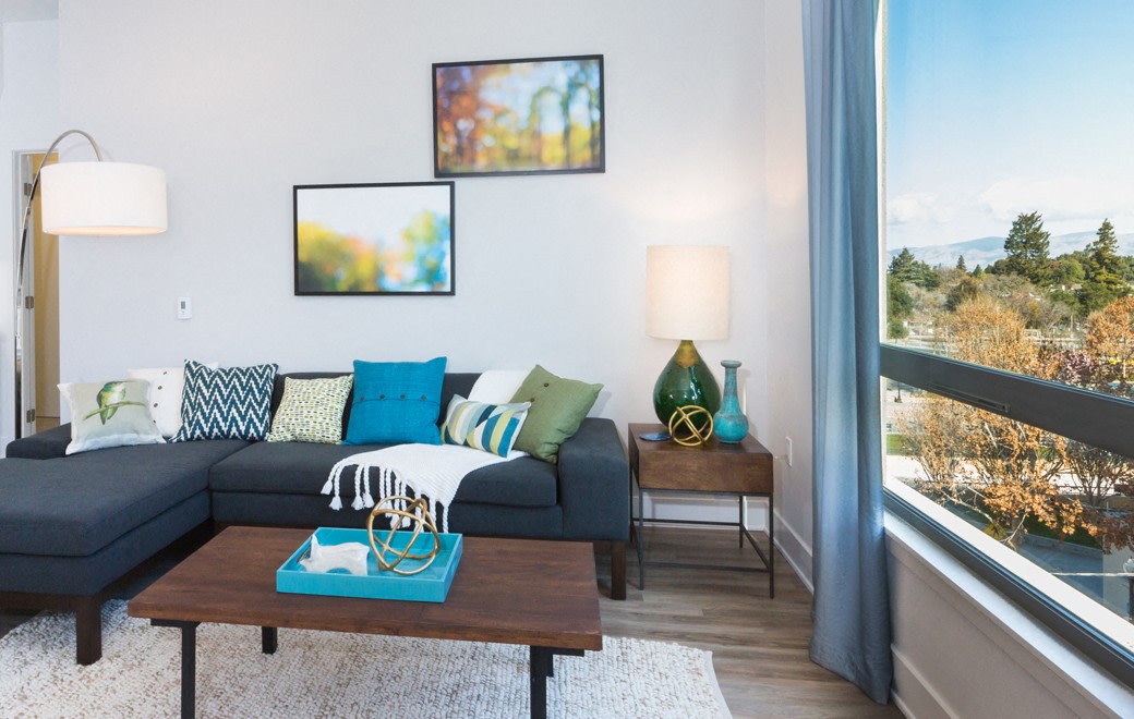Loft House Image 22
