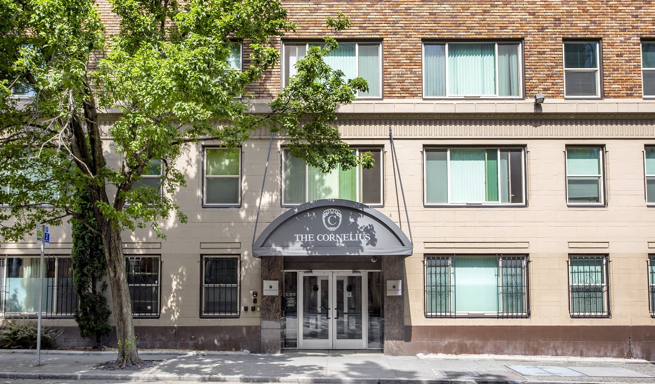 Cornelius Apartments Image 16